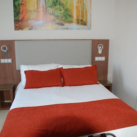 Triana L Apartment Sevilla Bagian luar foto