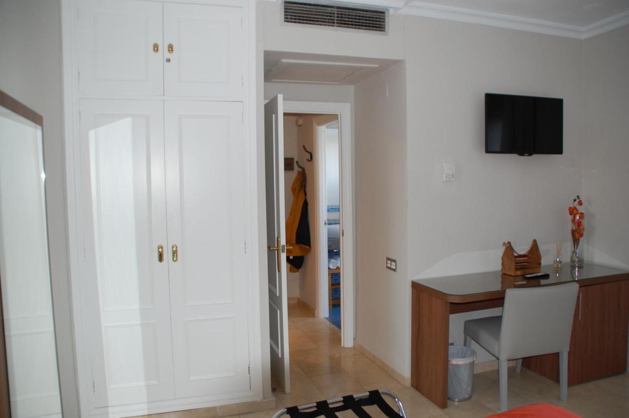 Triana L Apartment Sevilla Bagian luar foto